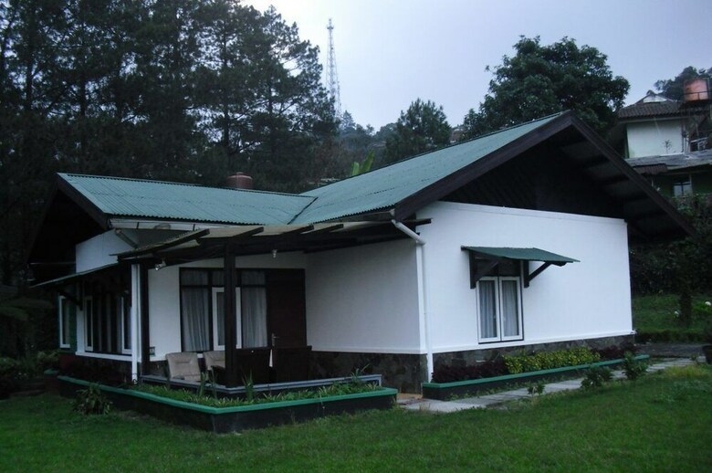 Hotel Puncak Pass Resort