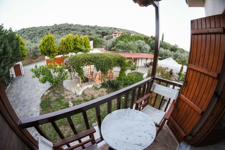 Hotel Seralis
