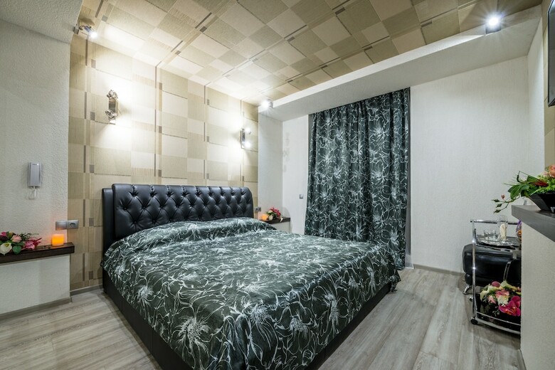Alex Hotel On Budapeshtskaya