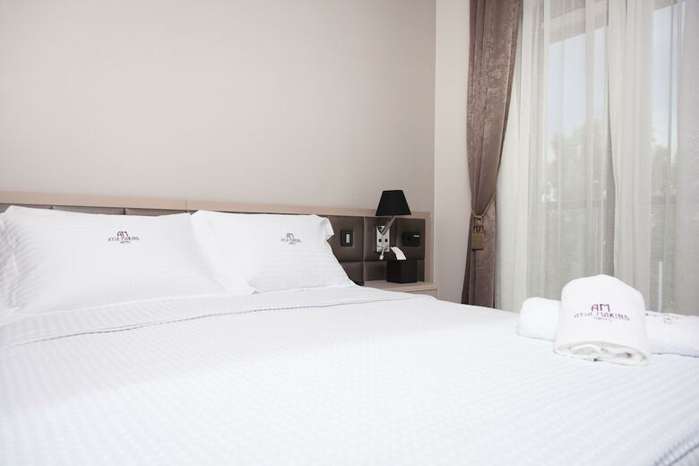 Hotel Ayia Marina Suites