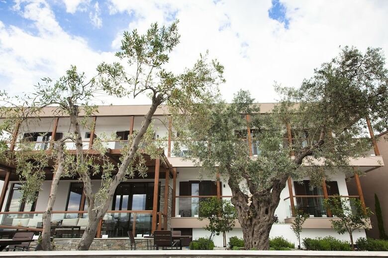Hotel Ayia Marina Suites