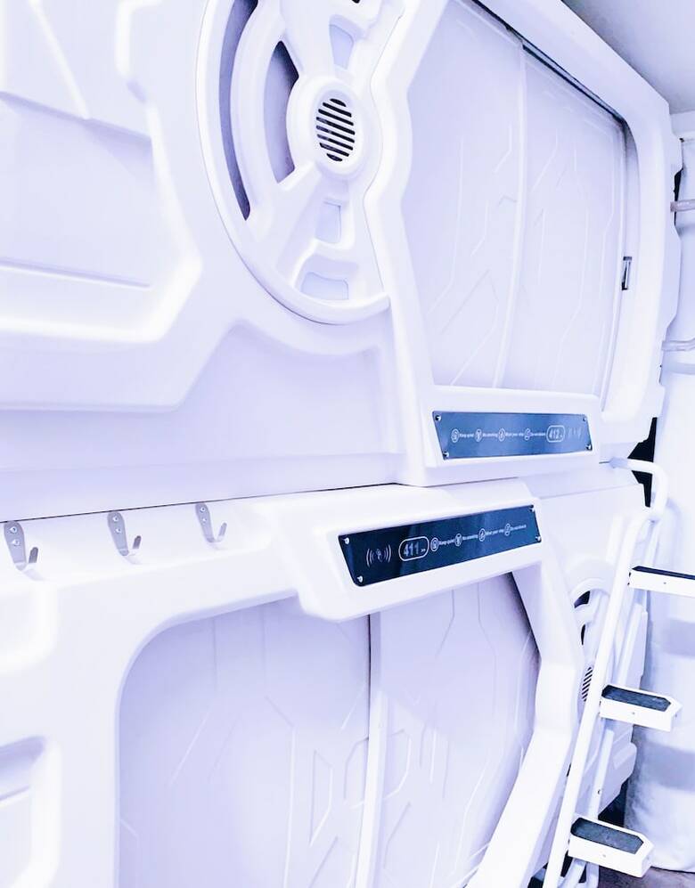 Met A Space Pod @ Boat Quay