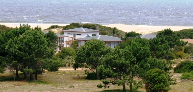 Anastasio Playa Hotel & Beach Club