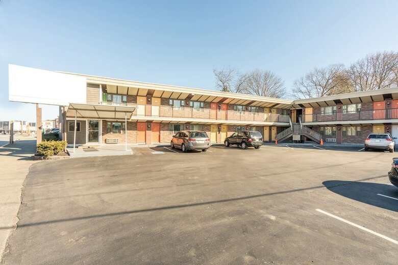 Motel Hotel Malden Ma Broadway