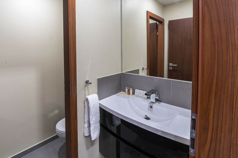 Sweet Inn Apartments- Champs Elys�s (Various Addresses)
