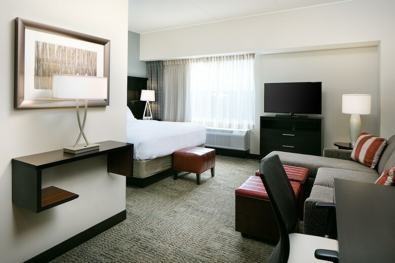 Hotel Staybridge Suites Des Moines Downtown