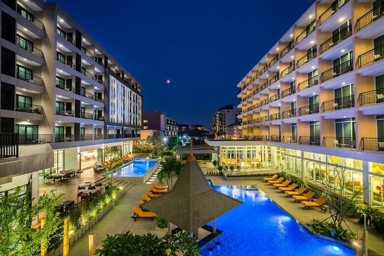 J Inspired Hotel Pattaya