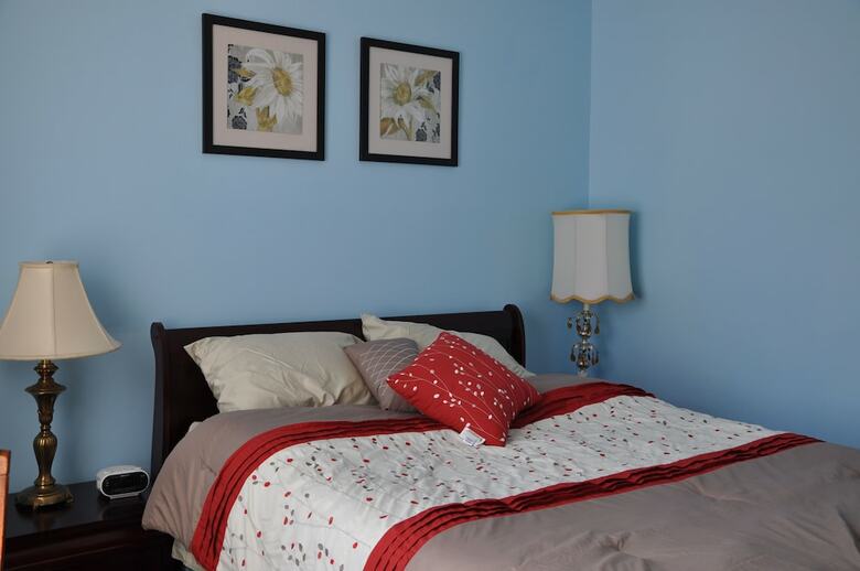 Ambassador B&B Guest Home