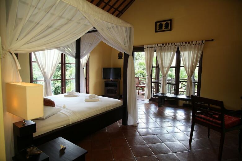 Hotel Puri Mangga Sea View Resort & Spa