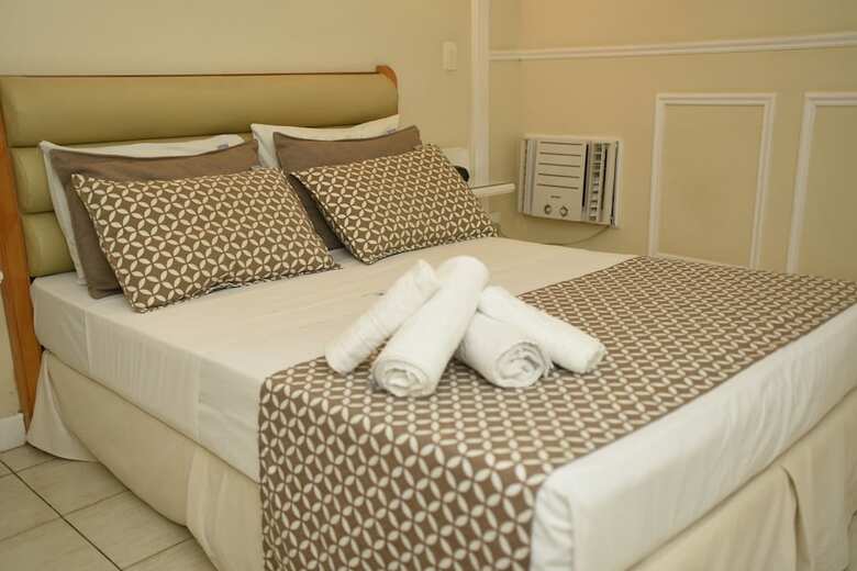 Hotel Village Icara�