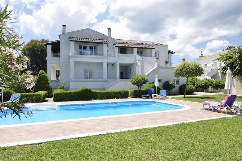 Apartamentos Corfu Anastasia