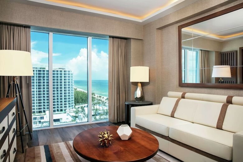 Hotel Conrad Fort Lauderdale Beach
