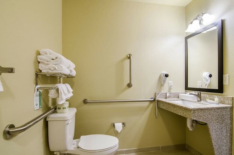 Hotel Cobblestone Inn & Suites - Oberlin