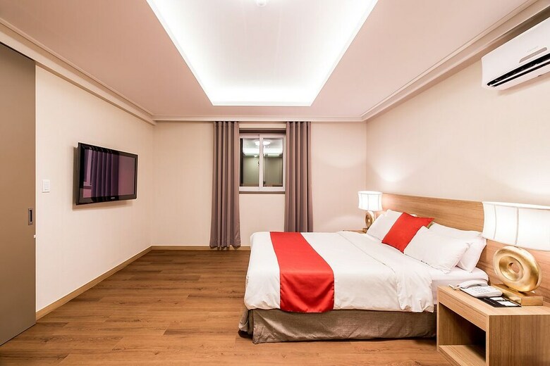 Korea Tourist Hotel
