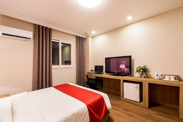 Korea Tourist Hotel