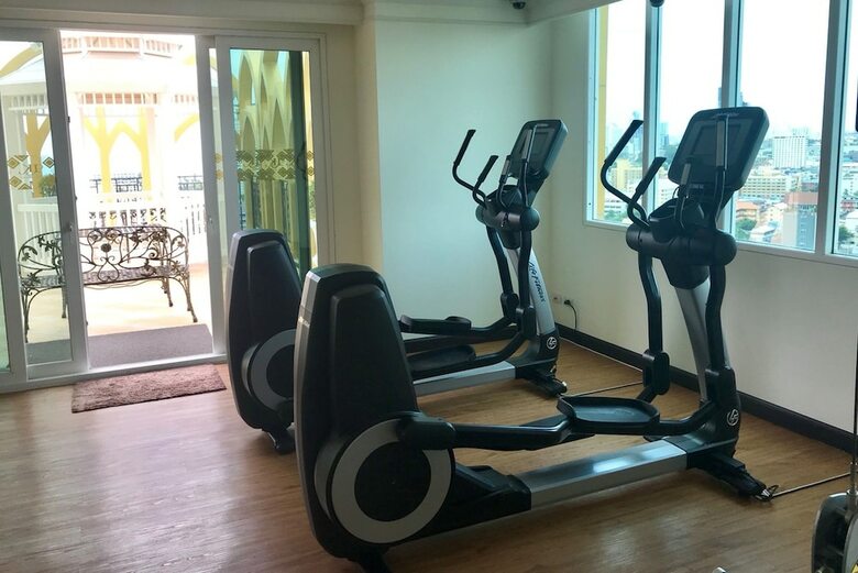 Hotel Lk President