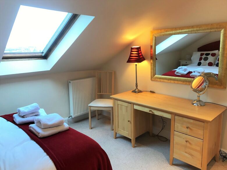 Crown Circus Apartment