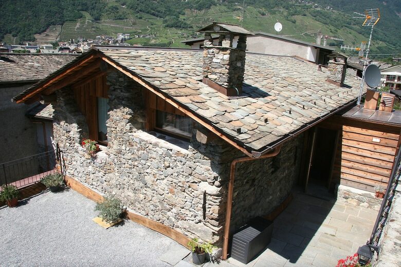 Hostal Ostello Del Castello Tirano