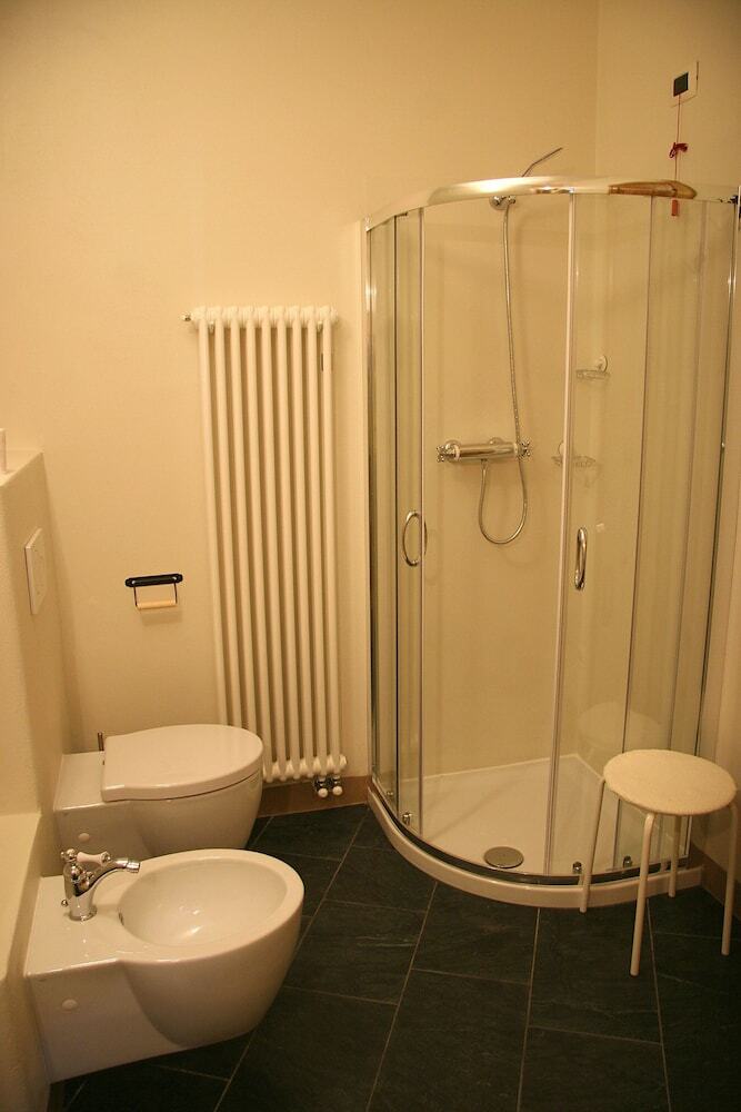 Hostal Ostello Del Castello Tirano