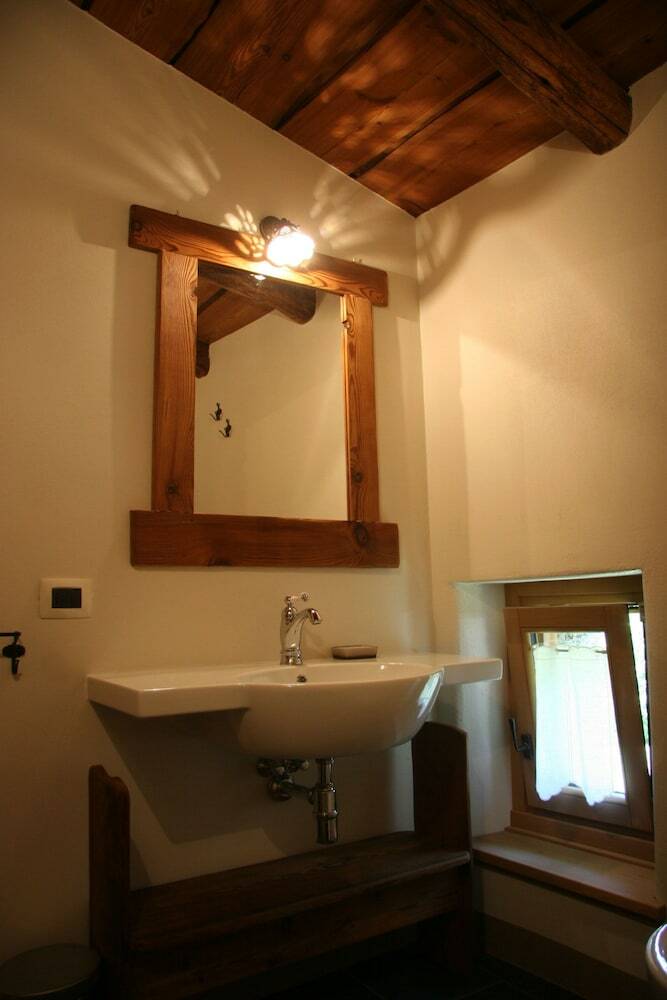 Hostal Ostello Del Castello Tirano