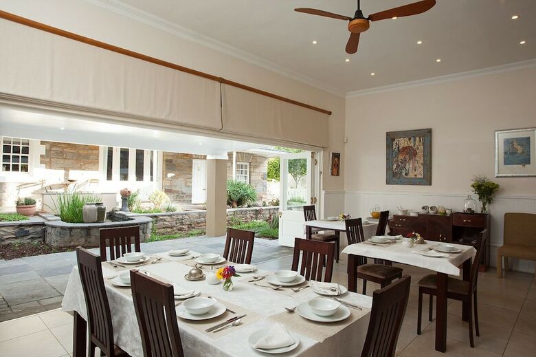 Hotel 11 Worcester-on-durban