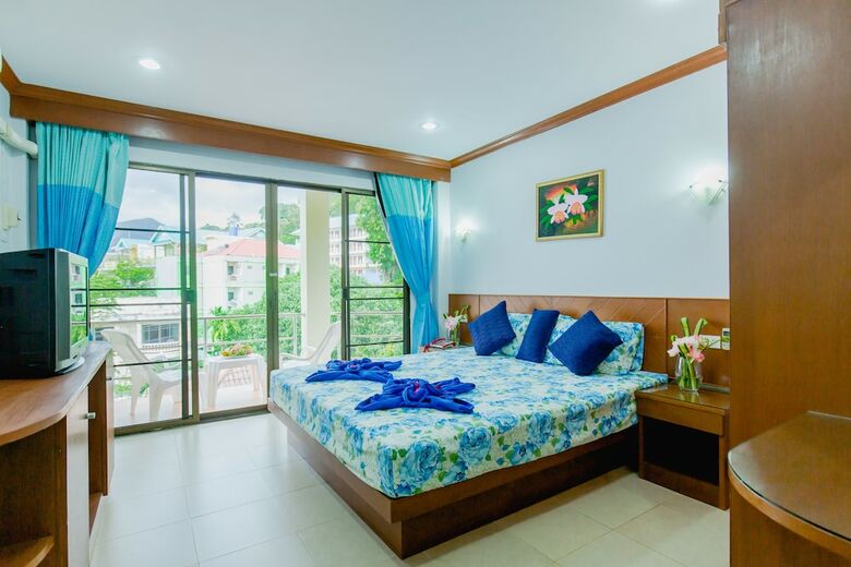 Hotel R.k. Guesthouse