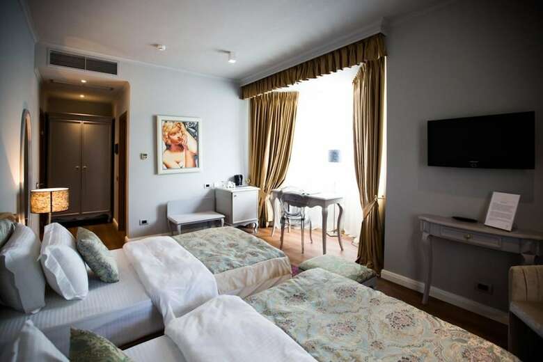 Classic Hotel