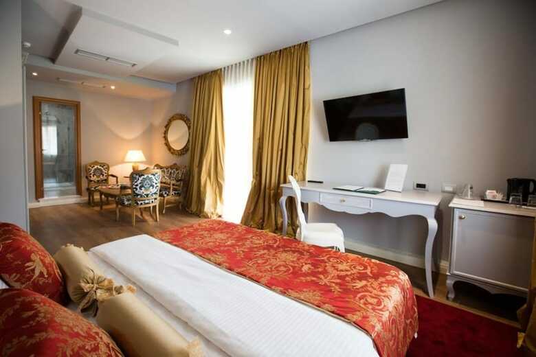 Classic Hotel
