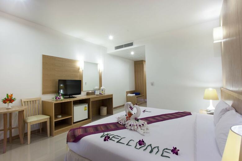 Hotel Chalong Princess Pool Villa Resort