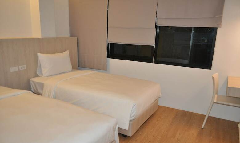 Hostal Rezt Bangkok - Hostel