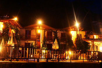 Hostal Hotel Pousada Praia Do Portinho