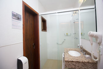Hostal Hotel Pousada Praia Do Portinho