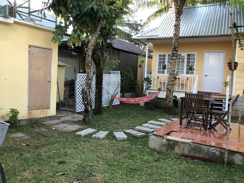 Bed & Breakfast Tropical Garden Homestay