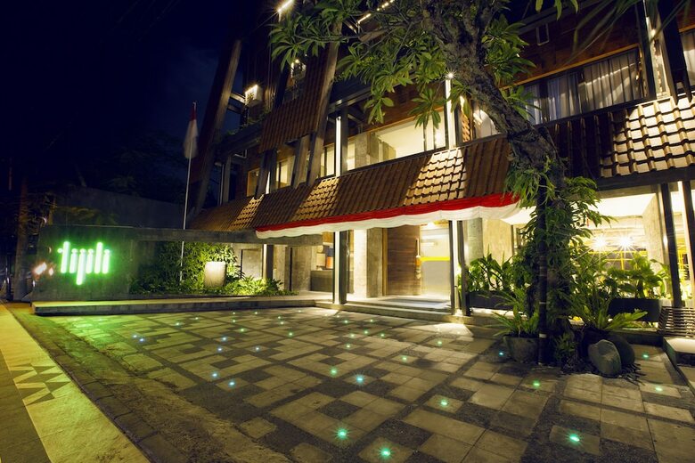 Hotel Tijili Seminyak