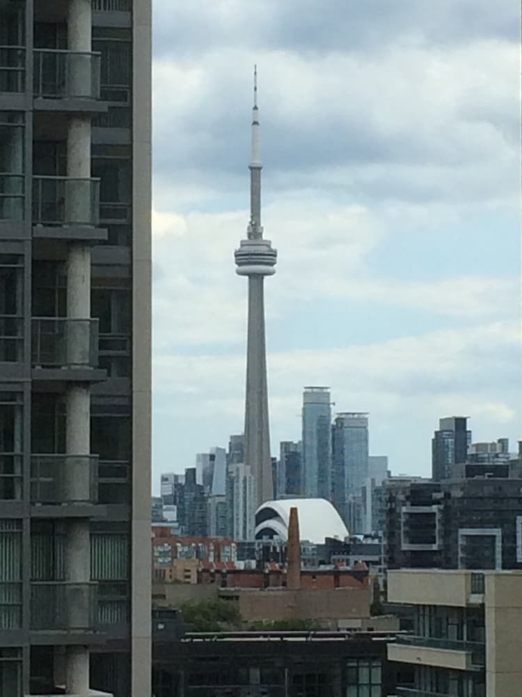 Aoc Suites - Luxury Condo - City View