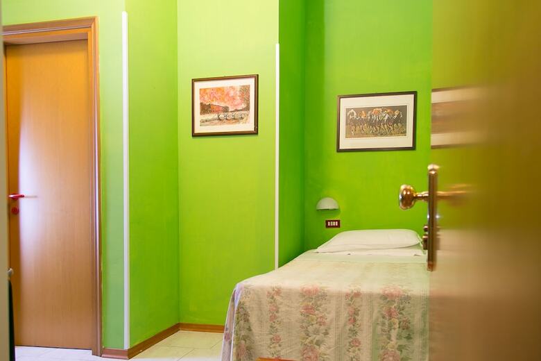 Hotel Altavilla 9