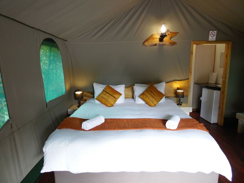 Luxury Tented Village At Urban Glamping