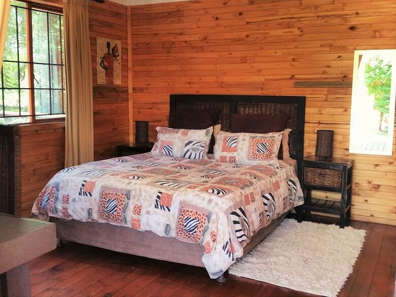 Pine Tree Lodge