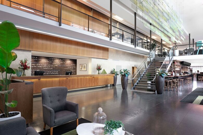 Hotel Mantra South Bank