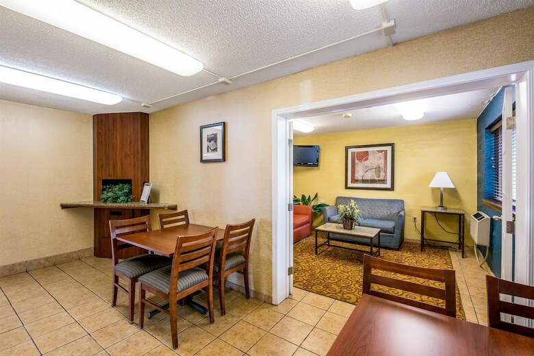 Hotel Motel 6 Cedar Rapids - Airport