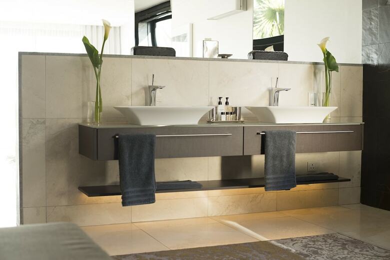 Apartamentos Cb-one