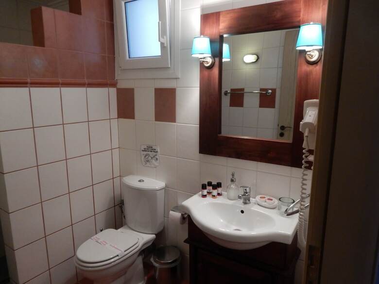 Aparthotel Apelon Tiritas Villas