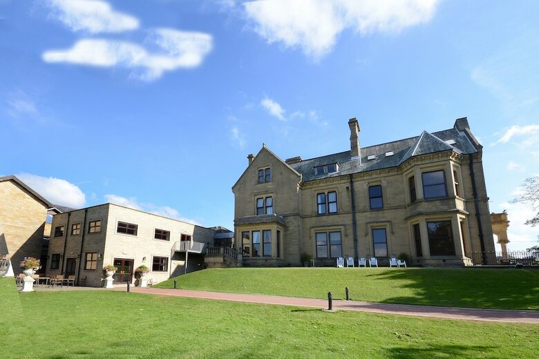Best Western Burnley North Oaks Hotel