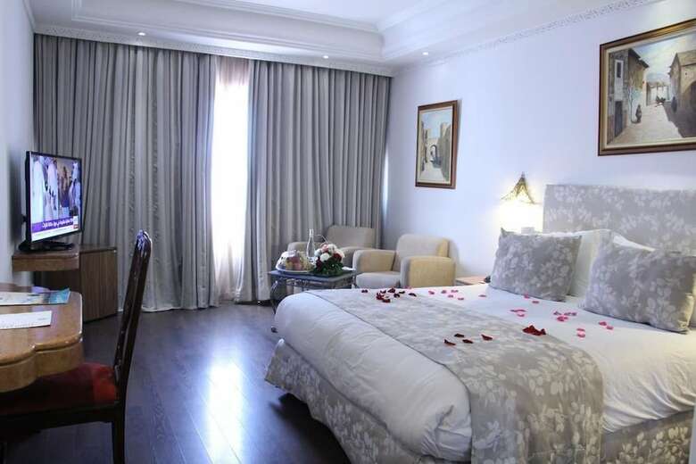 Hotel Zaki Suites H�tel &  Spa