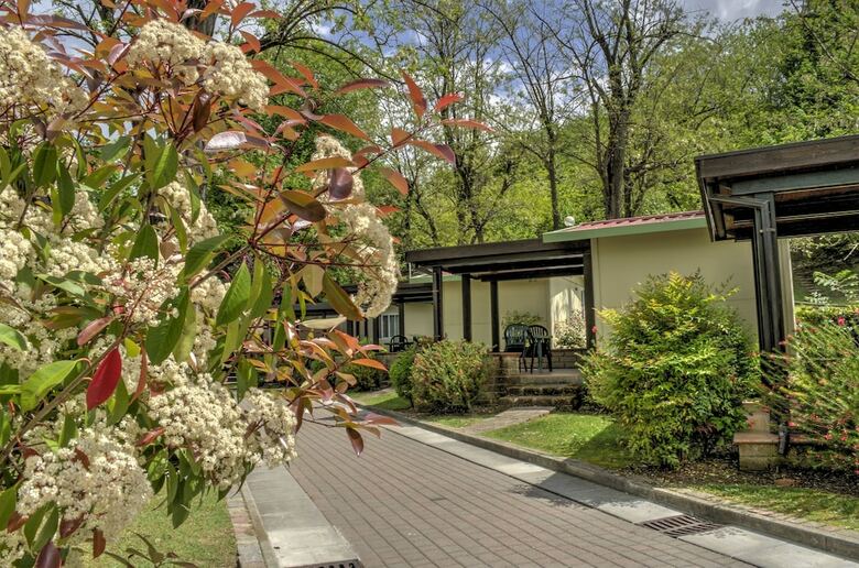 Flaminio Village Bungalow Park - Campground