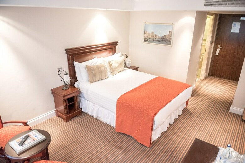 The Casa Hotel