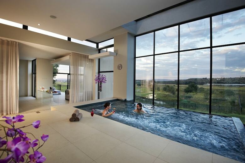 Lombardy Boutique Hotel & Conference Centre