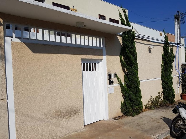 Hostal Viva Club Suites