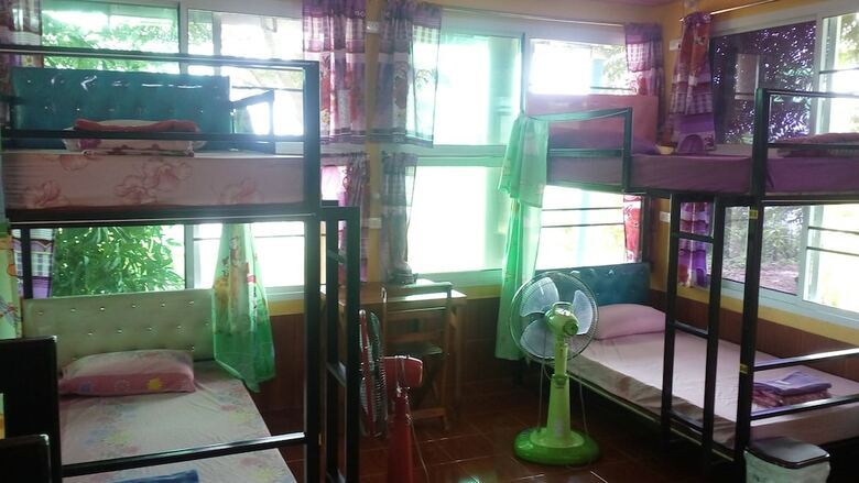 Hotel Rueang Sri Si Ri