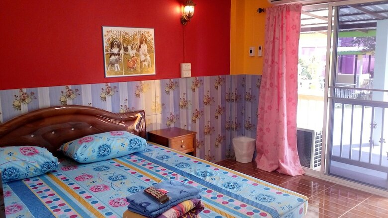Hotel Rueang Sri Si Ri